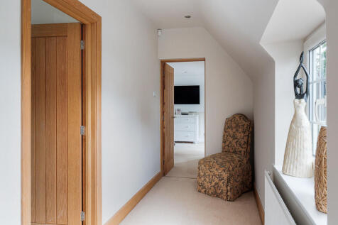 29_bramley_road_2...