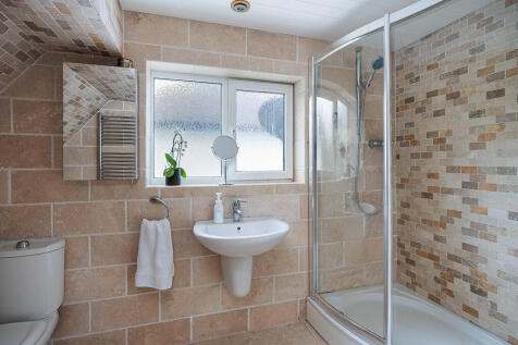 29_bramley_road_3...