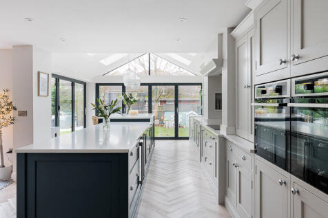 5_woodfin_croft_1...