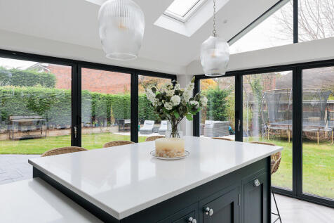 5_woodfin_croft_1...