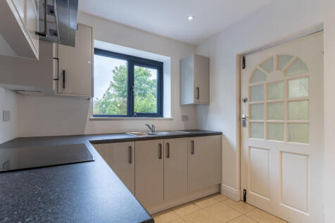 11 Manor Crescent...