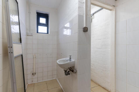 11 Manor Crescent...