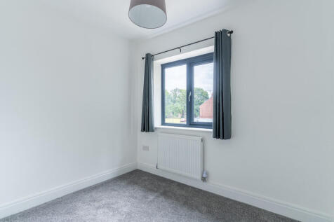 11 Manor Crescent...