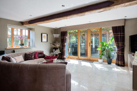 bexton_hall_hamle...