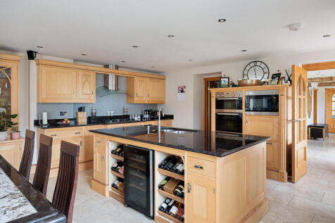 bexton_hall_hamle...