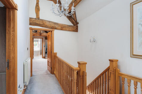 bexton_hall_hamle...