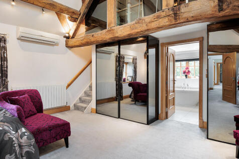 bexton_hall_hamle...