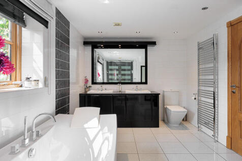 bexton_hall_hamle...