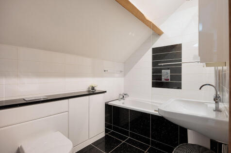 bexton_hall_hamle...