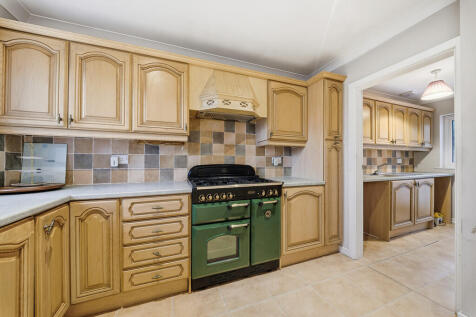 2 Carrwood Knutsf...