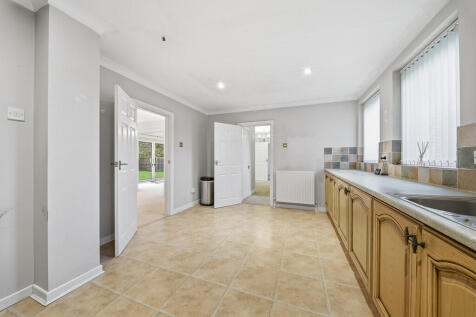 2 Carrwood Knutsf...