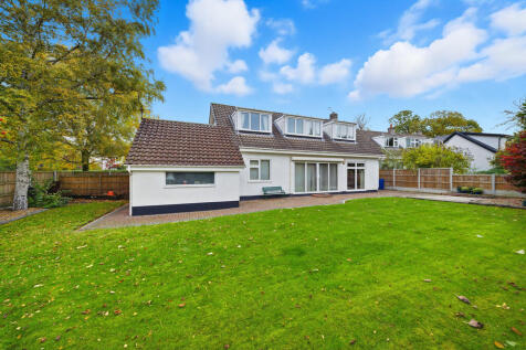 2 Carrwood Knutsf...