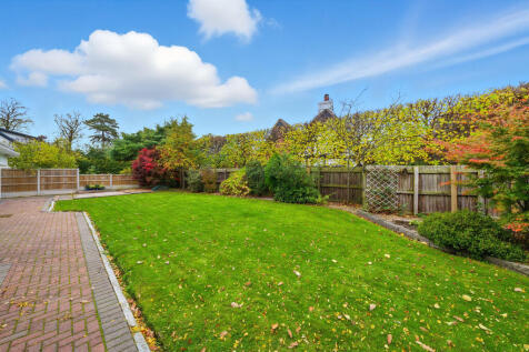 2 Carrwood Knutsf...