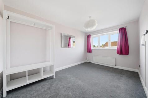 1 Mardon Close Kn...