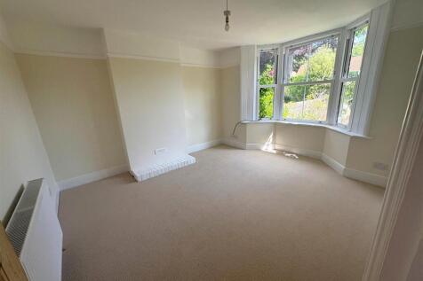Living Room.jpg