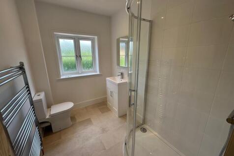 Ensuite.jpg