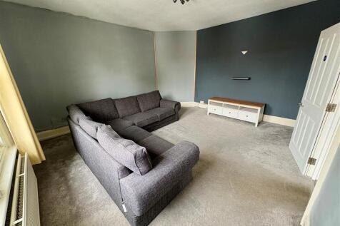 Living Room.jpg