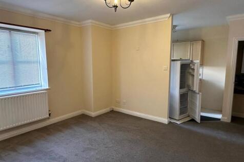 Living Room.jpg