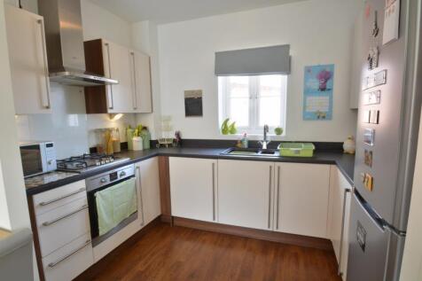 8171a Kitchen (1858x1239)_med.jpg