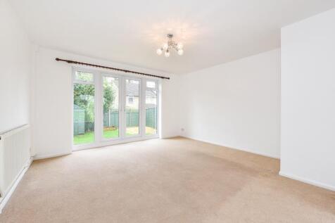 Living Room_med.jpg