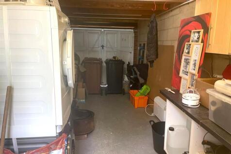 garage.jpg