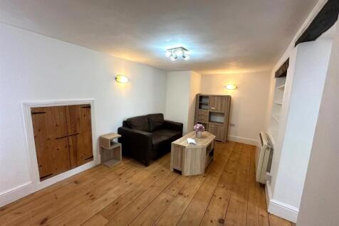 Living room.jpg