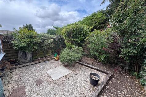 Garden Cont.jpg