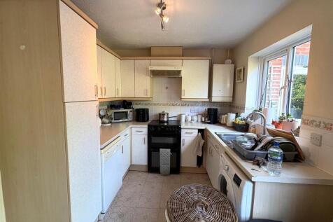 Kitchen.jpg