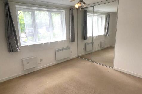 Bedroom.jpg