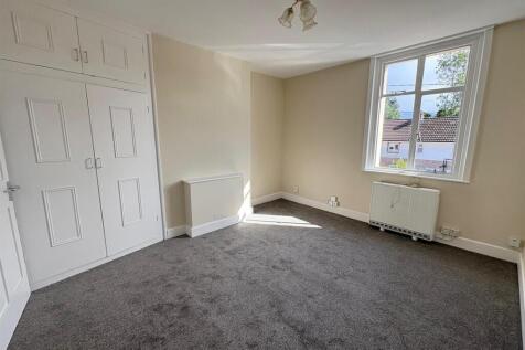 Living Room.jpg