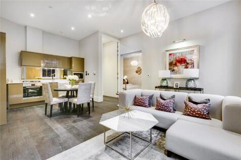 Kitchen / Reception