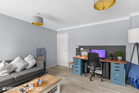 FinsburyCourt_5.jpg