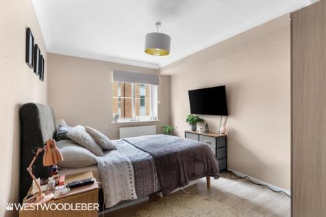 FinsburyCourt_8.jpg