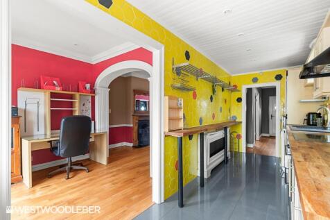 BlackadderCottages_6.jpg