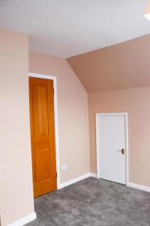 bedroom front.jpg