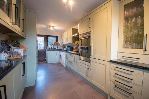 Photo 17-11-2025, 14 56 23.jpg