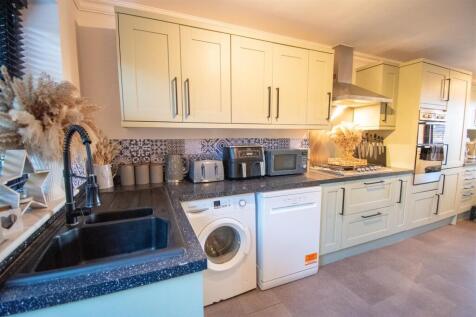 Photo 17-11-2025, 14 57 26.jpg