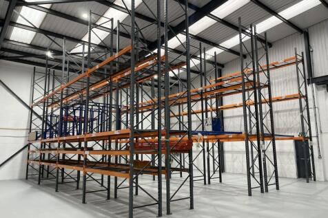 4 Airlinks Racking 1.jpg