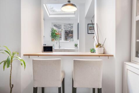 Kitchen Feature