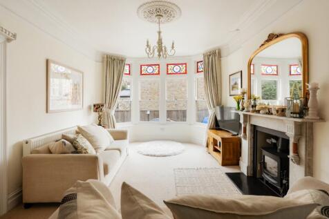 10 Sitting Room