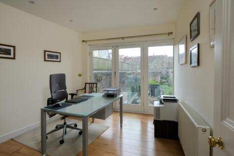 Annex Bedroom 2 or Office