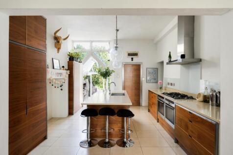 Kitchen to Garden