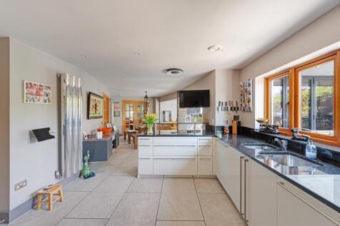 Open Plan family kitchen