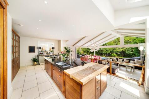 Open Plan Kitchen