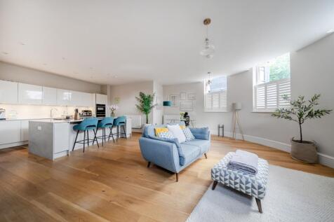 Wide angle kitchen