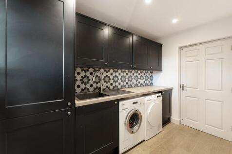 Separate Utility Room