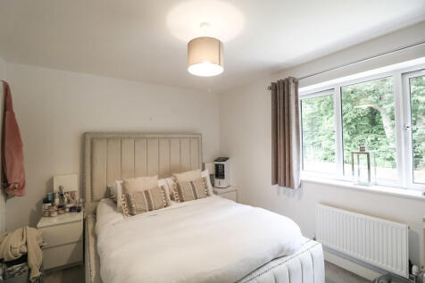 Master Bedroom1.2