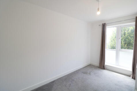 Bedroom 2.1