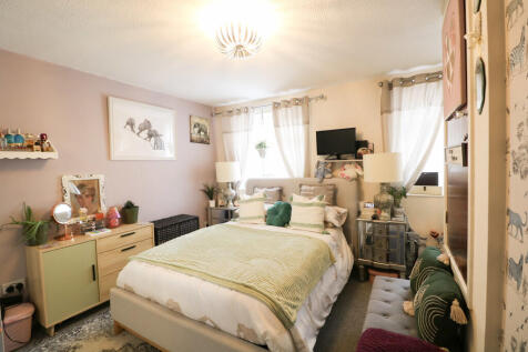 Master bedroom1.1