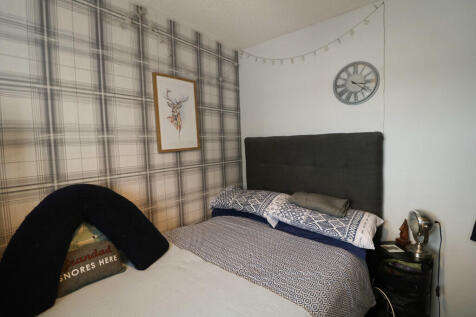 Bedroom2.2